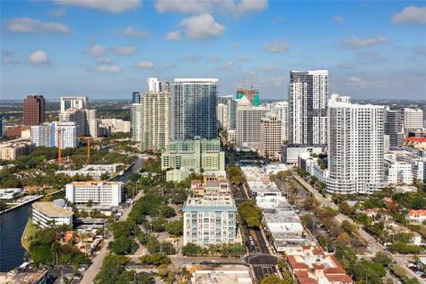 818 SE 4th Street Fort Lauderdale FL 33301