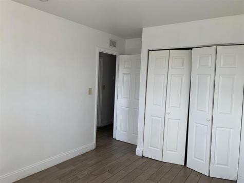 101 NE 41st Street Oakland Park FL 33334