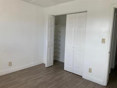101 NE 41st Street Oakland Park FL 33334