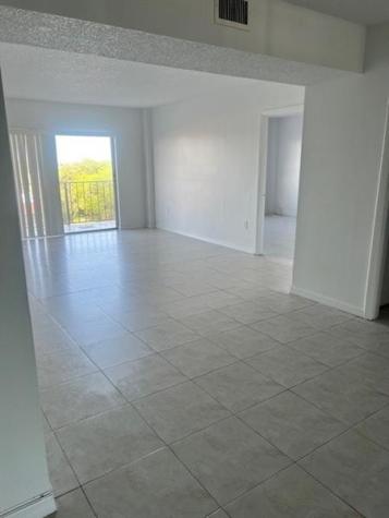4164 Inverrary Drive Lauderhill FL 33319