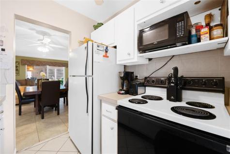 2750 W Golf Boulevard Pompano Beach FL 33064