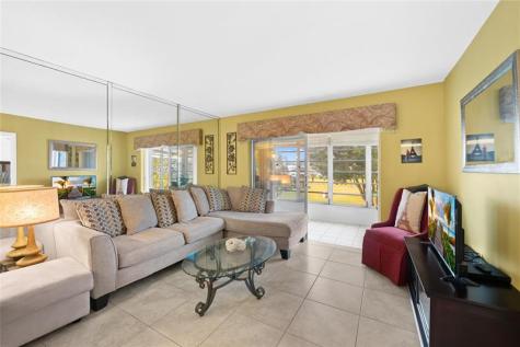 2750 W Golf Boulevard Pompano Beach FL 33064