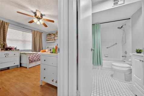 10145 Sunrise Lakes Boulevard Sunrise FL 33322