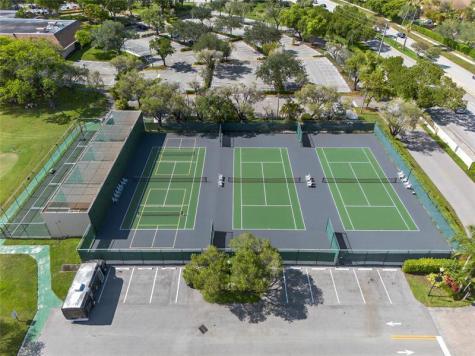 10145 Sunrise Lakes Boulevard Sunrise FL 33322