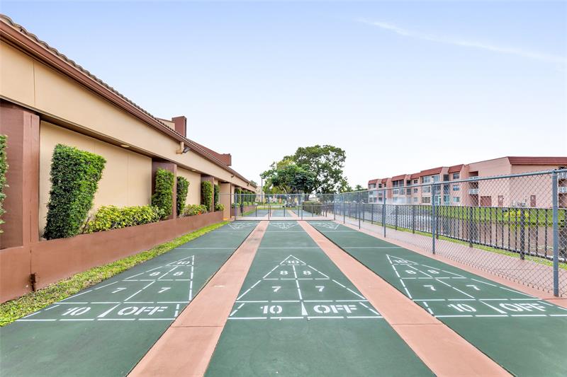 10145 Sunrise Lakes Boulevard Sunrise FL 33322