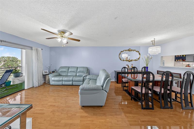 10145 Sunrise Lakes Boulevard Sunrise FL 33322