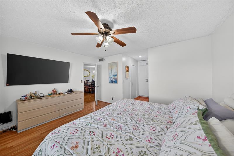 10145 Sunrise Lakes Boulevard Sunrise FL 33322