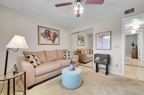10368 NW 24th Place Sunrise FL 33322