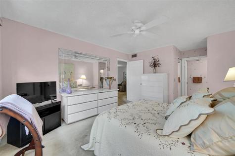 10368 NW 24th Place Sunrise FL 33322