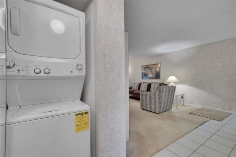 10368 NW 24th Place Sunrise FL 33322