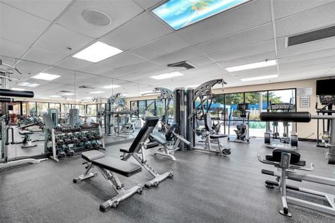10368 NW 24th Place Sunrise FL 33322
