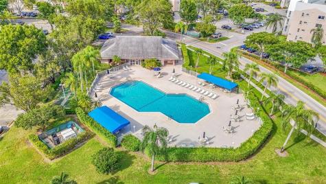 10368 NW 24th Place Sunrise FL 33322