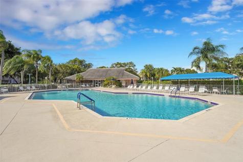10368 NW 24th Place Sunrise FL 33322