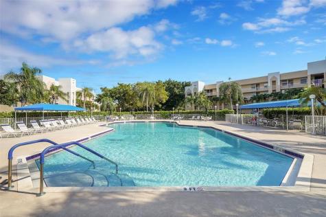10368 NW 24th Place Sunrise FL 33322