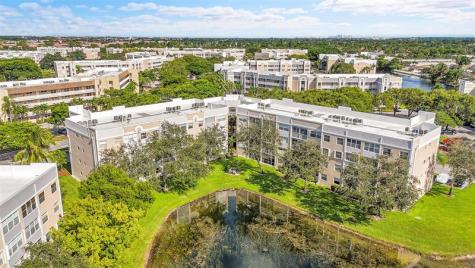 10368 NW 24th Place Sunrise FL 33322