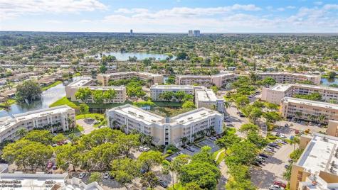 10368 NW 24th Place Sunrise FL 33322