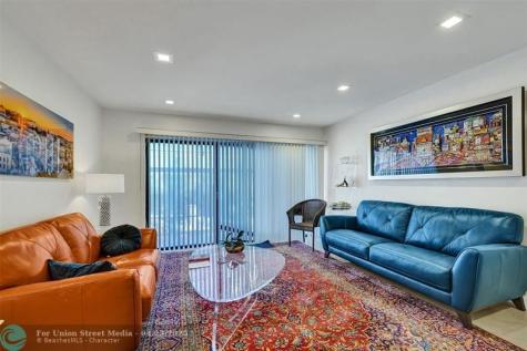 4060 N Hills Drive Hollywood FL 33021