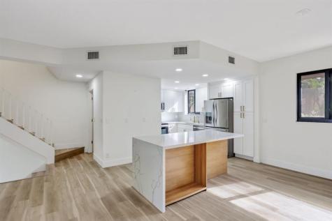 1401 NE 9 Street Fort Lauderdale FL 33304