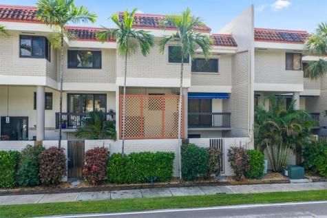 1401 NE 9 Street Fort Lauderdale FL 33304