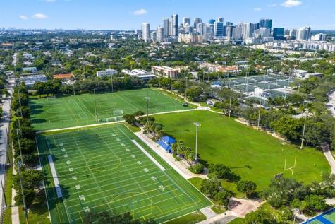 1401 NE 9 Street Fort Lauderdale FL 33304