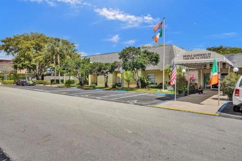 7360 NW 1st Street Margate FL 33063