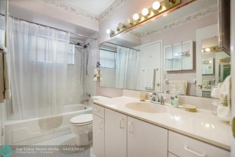 4321 NW 16th Street Lauderhill FL 33313