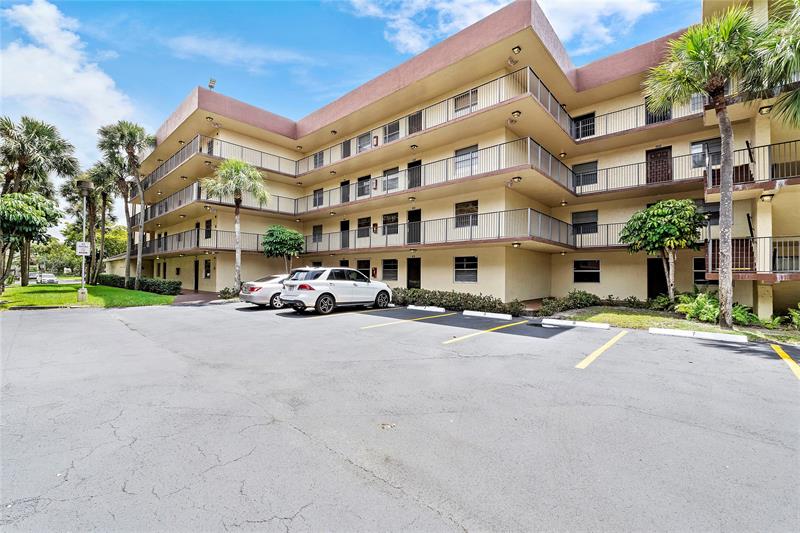3141 NW 47th Terrace Lauderdale Lakes FL 33319