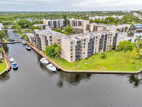 7 Royal Palm Way Boca Raton FL 33432