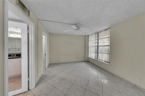 7 Royal Palm Way Boca Raton FL 33432