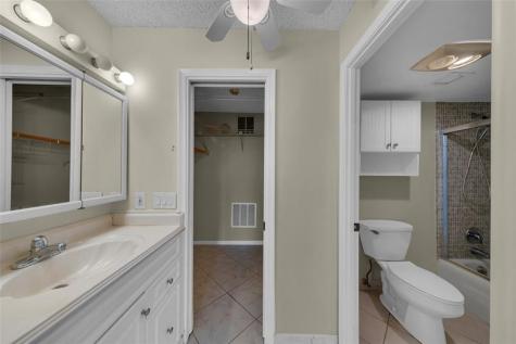 7 Royal Palm Way Boca Raton FL 33432