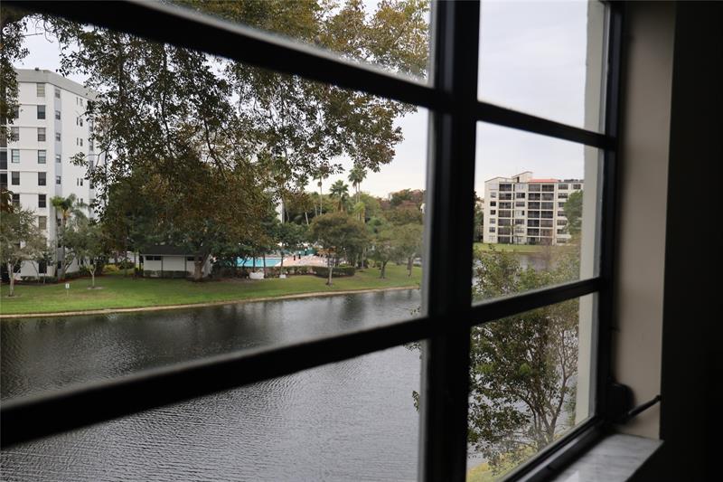 2228 N Cypress Bend Drive Pompano Beach FL 33069