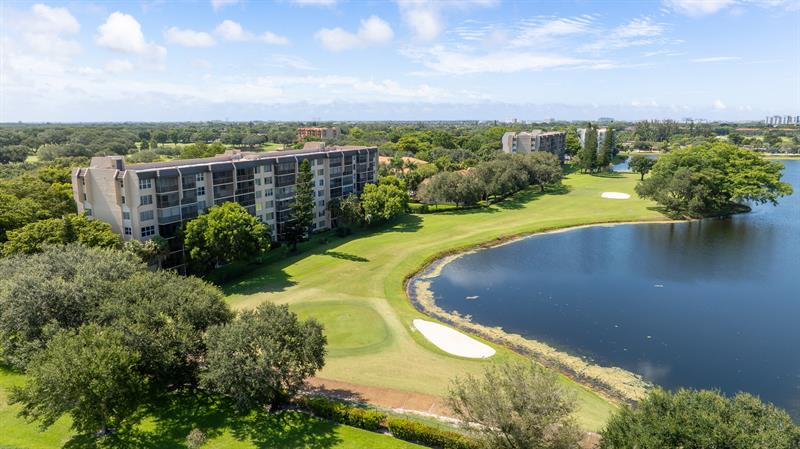 3300 W Rolling Hills Circle Davie FL 33328
