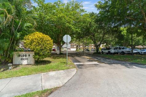 3300 W Rolling Hills Circle Davie FL 33328