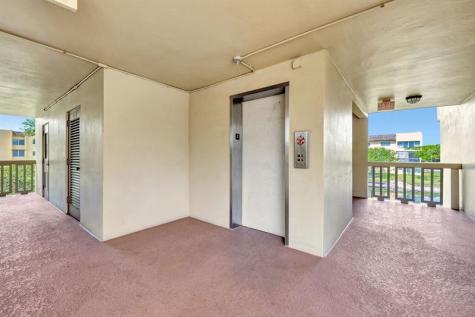 5860 NW 64th Avenue Tamarac FL 33319