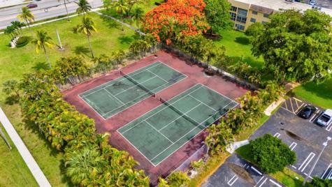 5860 NW 64th Avenue Tamarac FL 33319