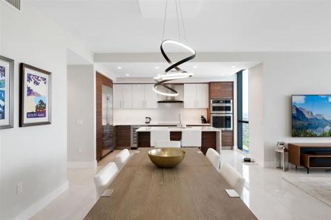 100 E Las Olas Boulevard Fort Lauderdale FL 33301