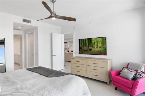 100 E Las Olas Boulevard Fort Lauderdale FL 33301