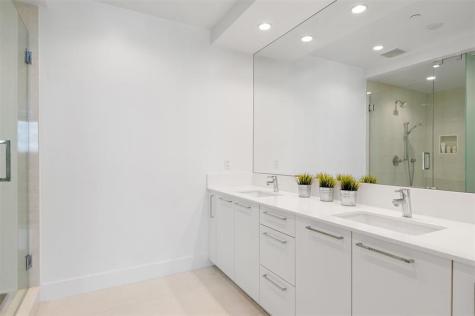 100 E Las Olas Boulevard Fort Lauderdale FL 33301