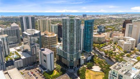 100 E Las Olas Boulevard Fort Lauderdale FL 33301