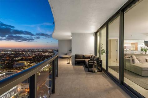 100 E Las Olas Boulevard Fort Lauderdale FL 33301