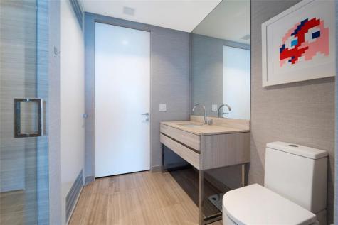 18975 Collins Avenue Sunny Isles Beach FL 33160