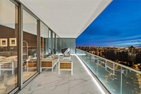 18975 Collins Avenue Sunny Isles Beach FL 33160