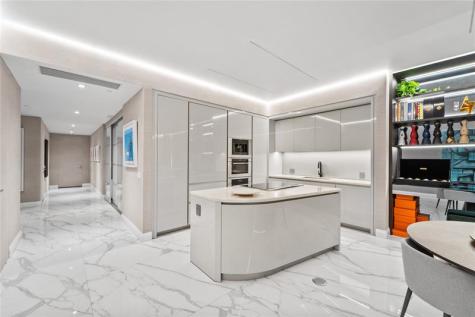 18975 Collins Avenue Sunny Isles Beach FL 33160