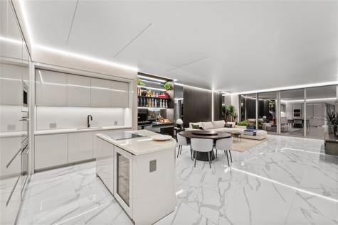 18975 Collins Avenue Sunny Isles Beach FL 33160