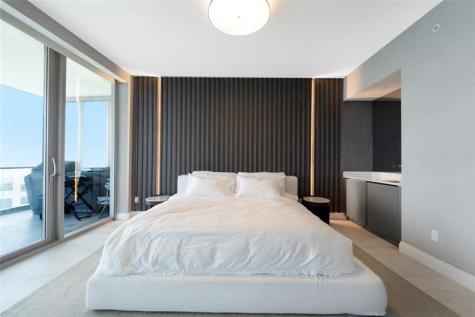 18975 Collins Avenue Sunny Isles Beach FL 33160