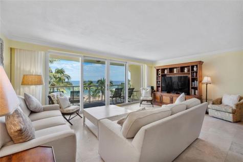 2080 E Hillsboro Boulevard Deerfield Beach FL 33441