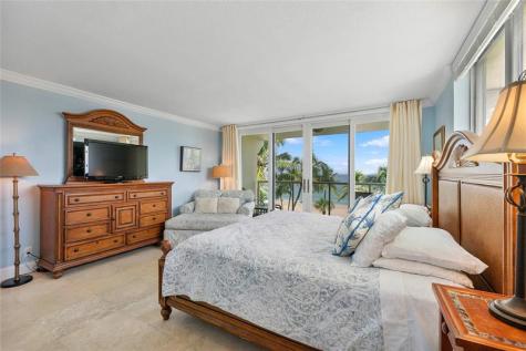 2080 E Hillsboro Boulevard Deerfield Beach FL 33441