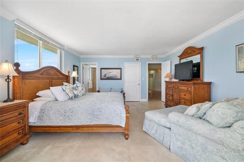 2080 E Hillsboro Boulevard Deerfield Beach FL 33441