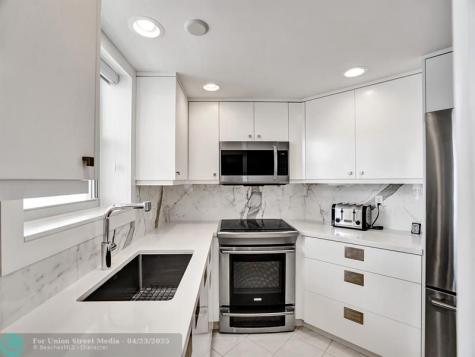 341 N Birch Road Fort Lauderdale FL 33304