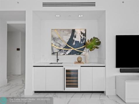 160 Isle Of Venice Drive Fort Lauderdale FL 33301